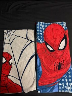 Marvel Spider-Man Red and Blue Bath Towels